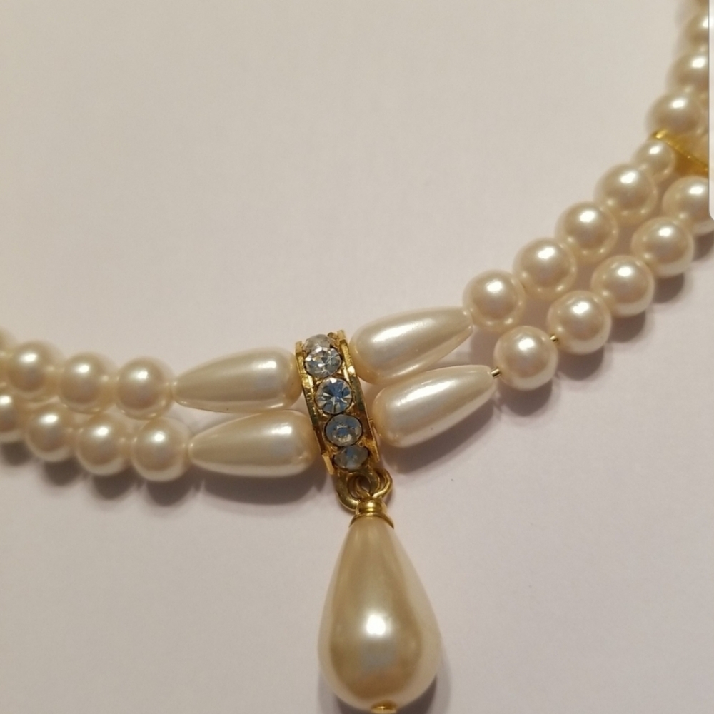 Vintage Faux Pearl and Faux Diamond Choker Necklace